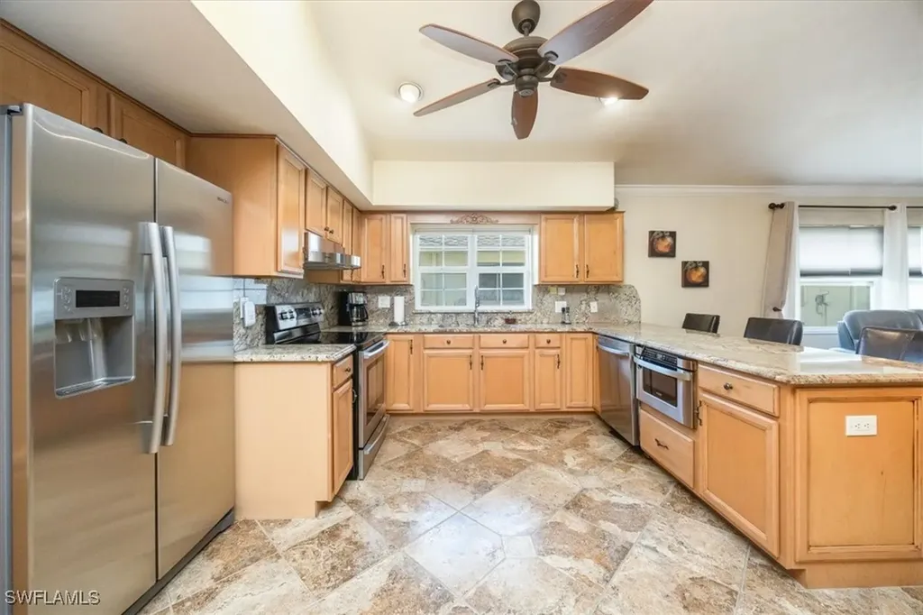 589 98th Avenue N Naples FL 34108