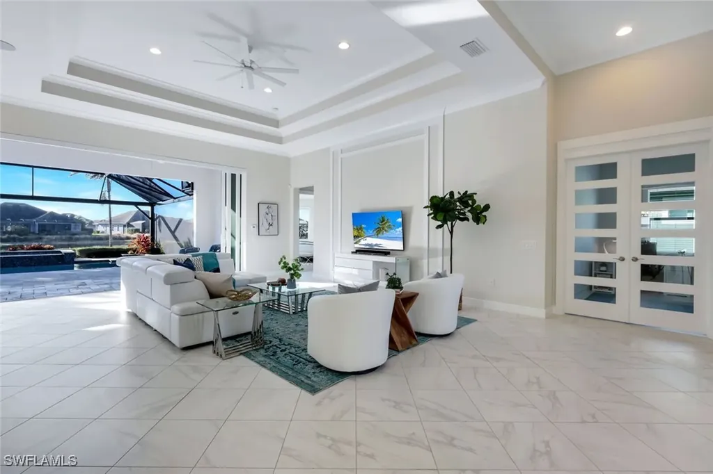 6333 Lyford Isle Drive Naples FL 34113