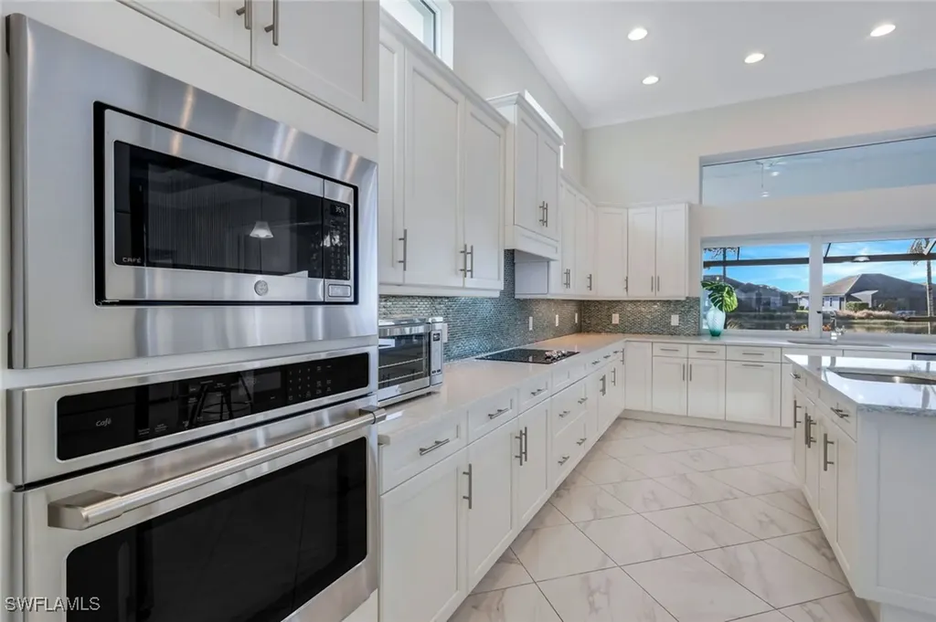 6333 Lyford Isle Drive Naples FL 34113