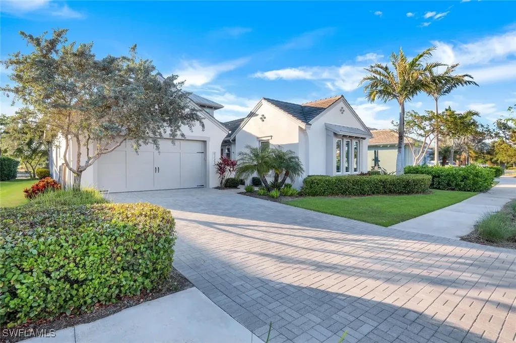 6333 Lyford Isle Drive Naples FL 34113