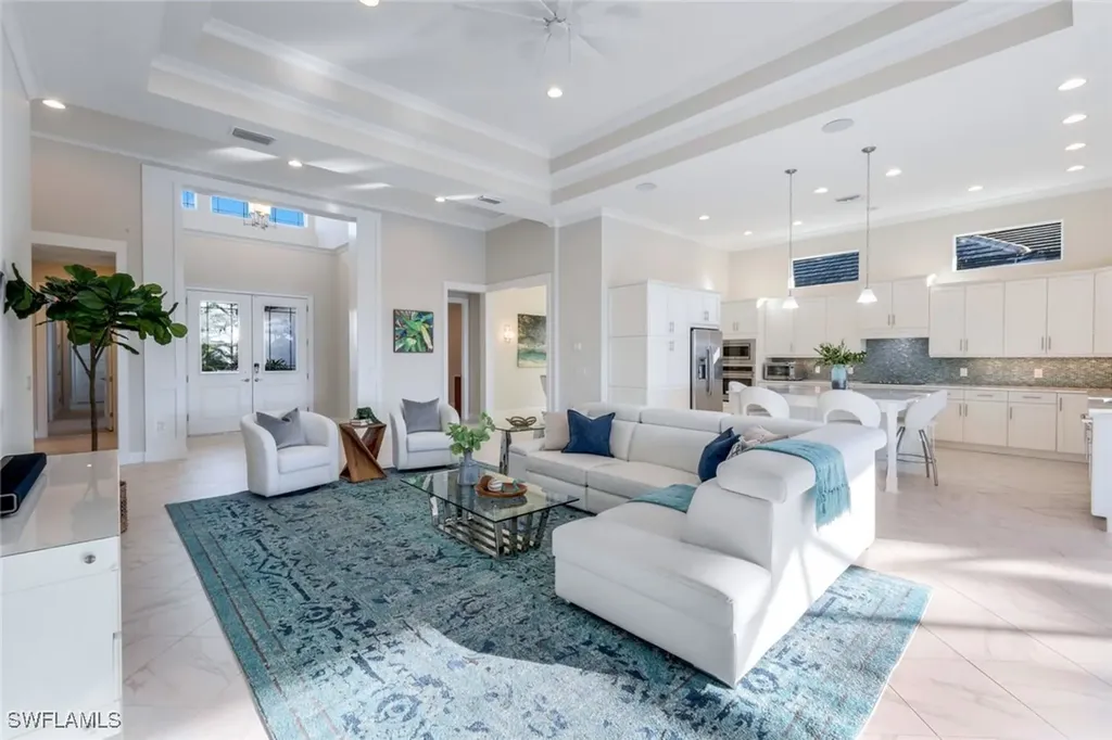 6333 Lyford Isle Drive Naples FL 34113