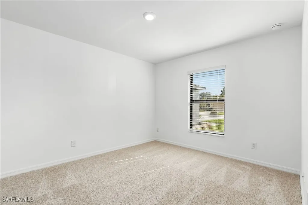 3926 SW Santa Barbara Place Cape Coral FL 33914