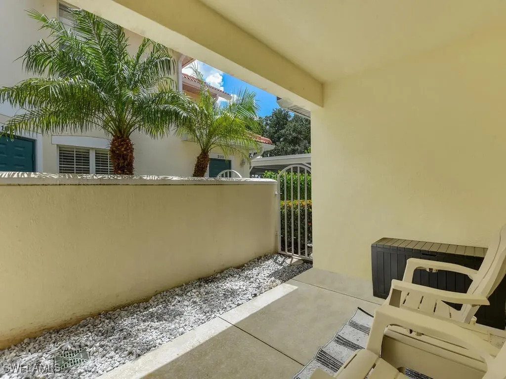 4950 Deerfield Way Naples FL 34110