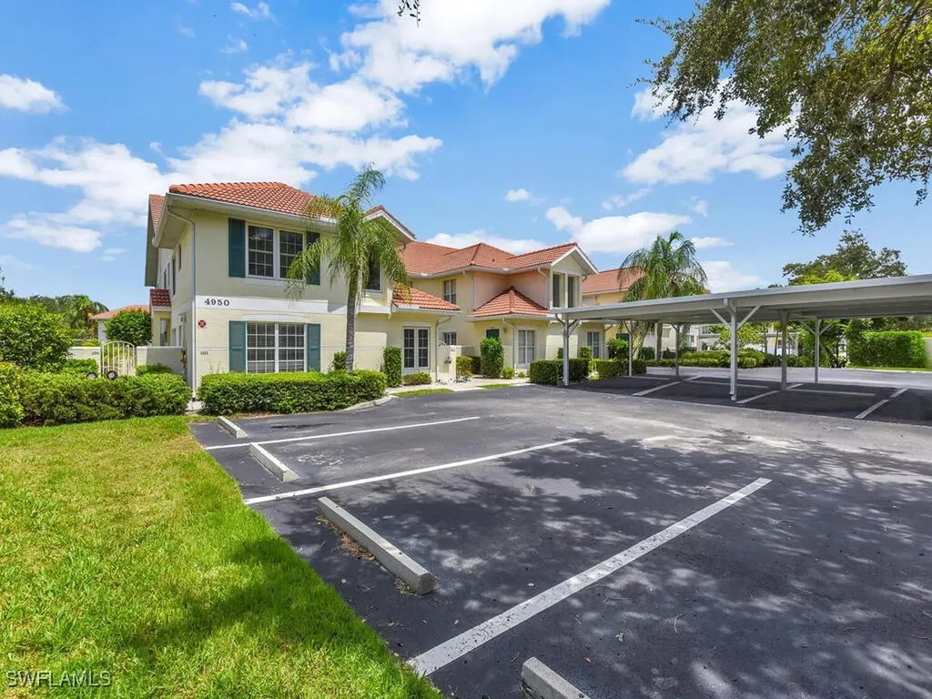4950 Deerfield Way Naples FL 34110