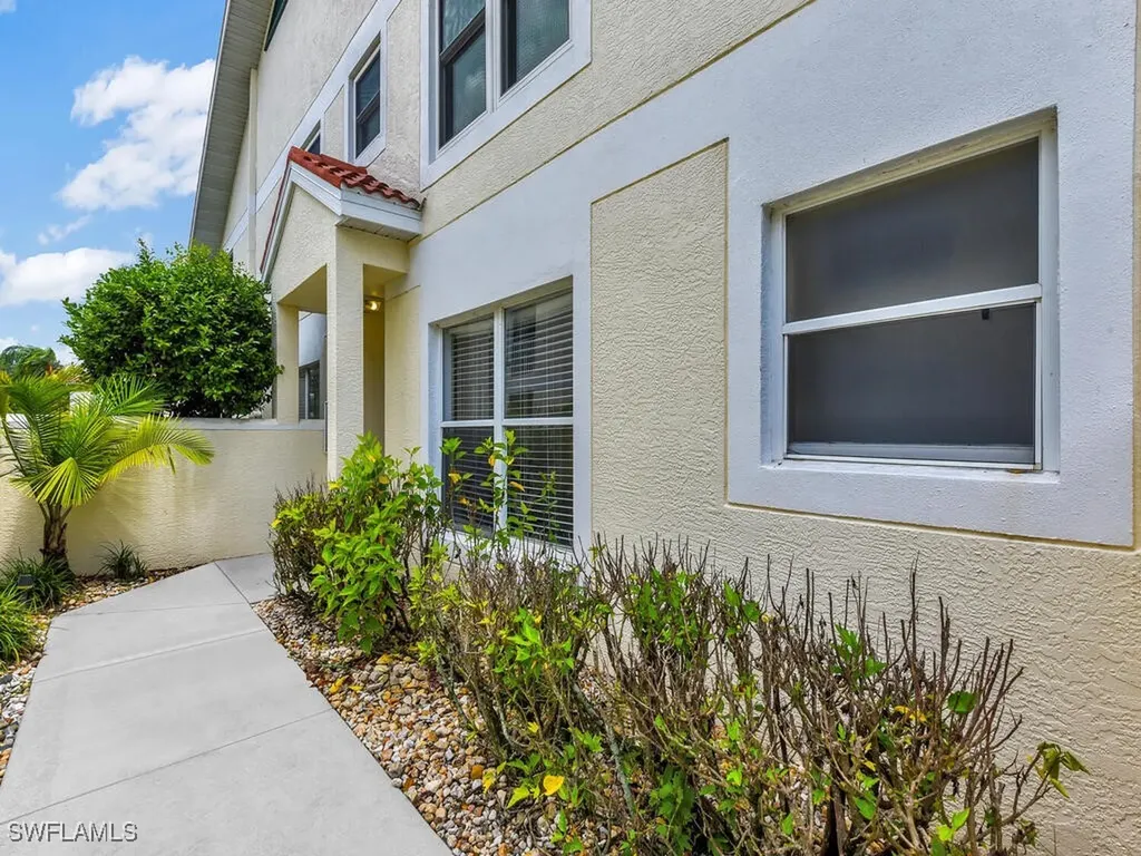 4950 Deerfield Way Naples FL 34110