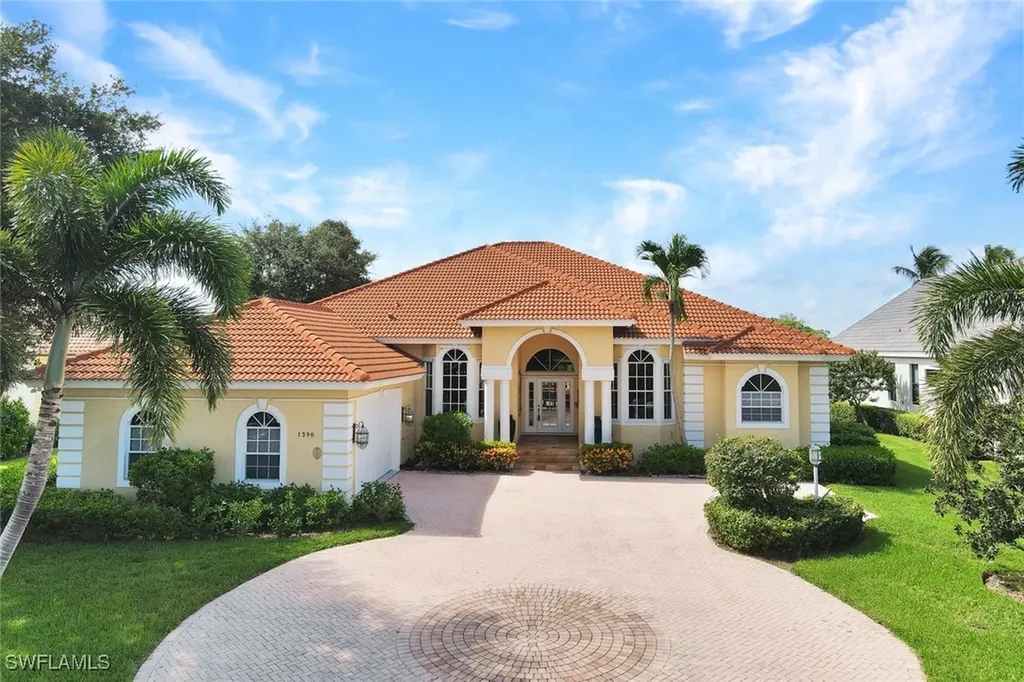 1390 Gulfstar Drive S Naples FL 34112