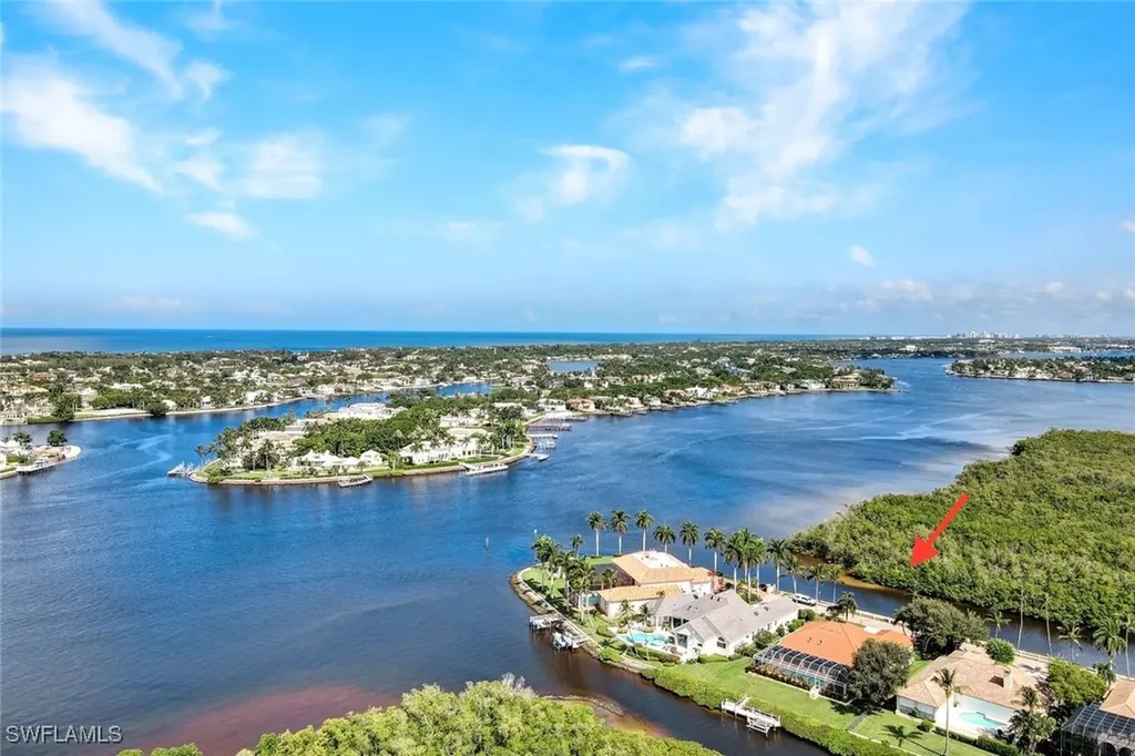 1390 Gulfstar Drive S Naples FL 34112