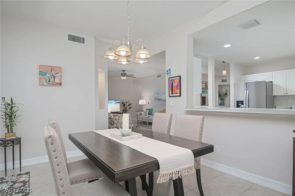600 Diamond Circle Naples FL 34110