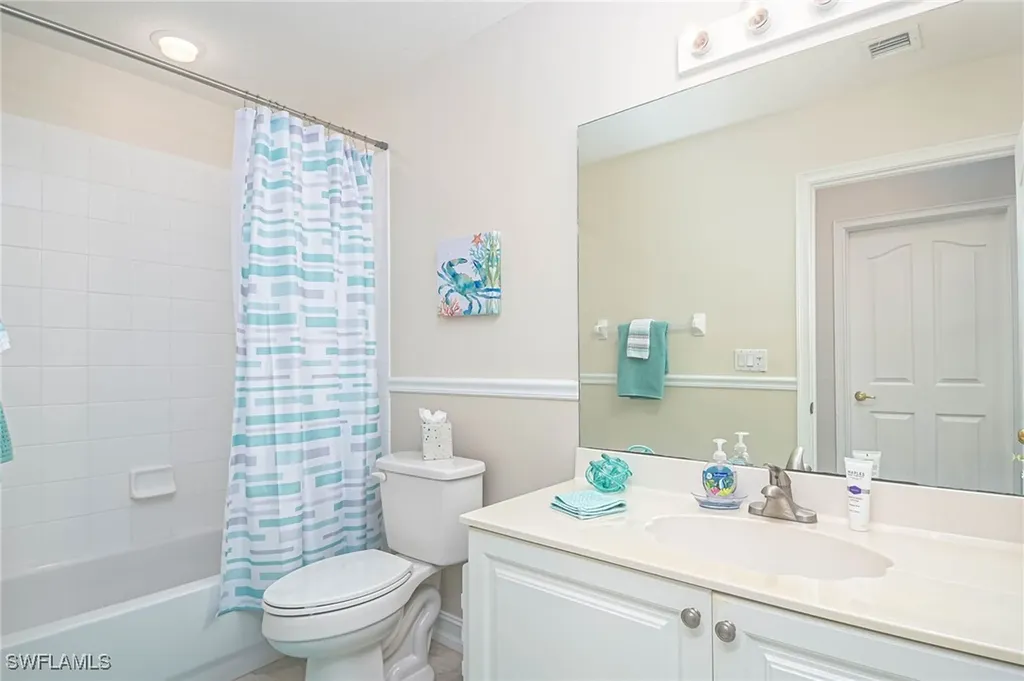 600 Diamond Circle Naples FL 34110