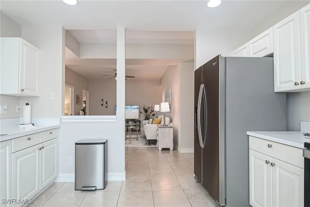 600 Diamond Circle Naples FL 34110