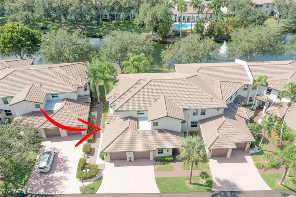 600 Diamond Circle Naples FL 34110