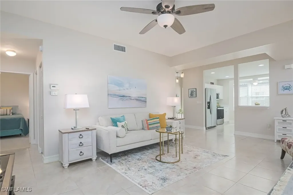 600 Diamond Circle Naples FL 34110