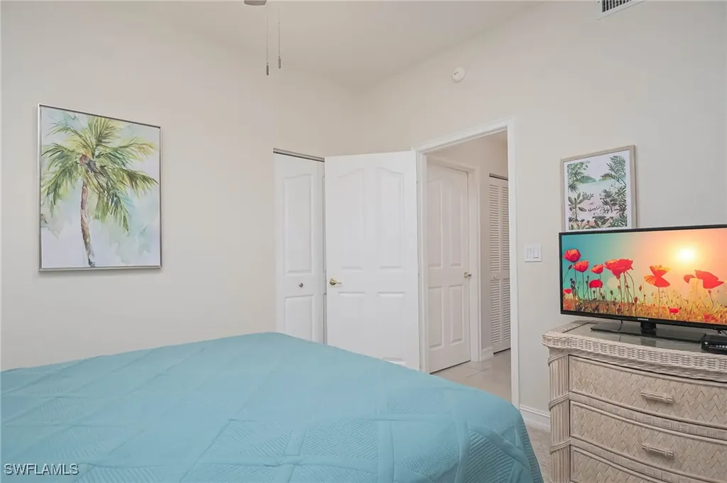 600 Diamond Circle Naples FL 34110