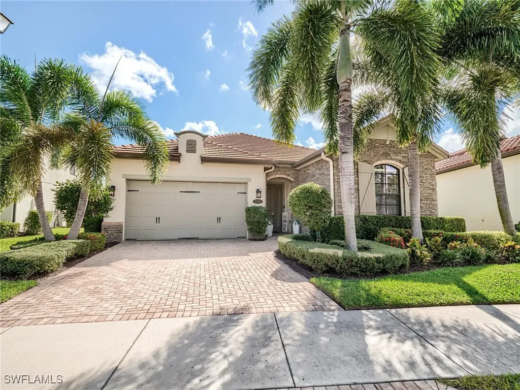 9290 Shadow Oak Lane Naples FL 34120