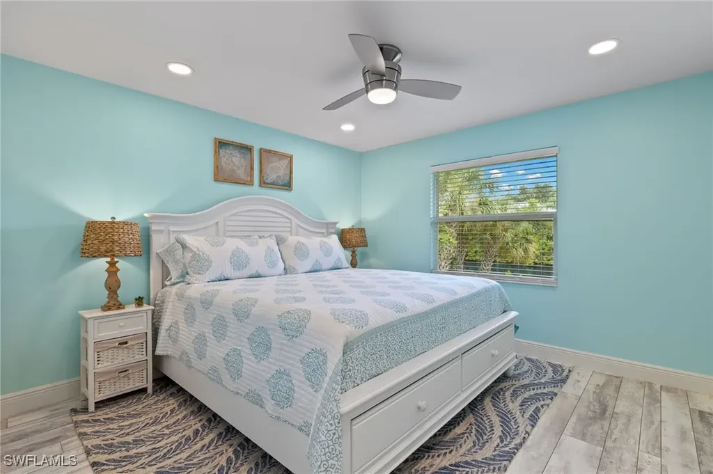 1002 Kings Crown Drive Sanibel FL 33957