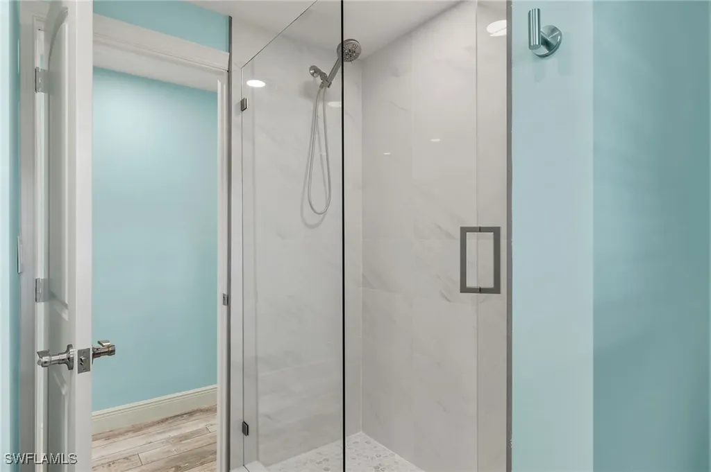 1002 Kings Crown Drive Sanibel FL 33957