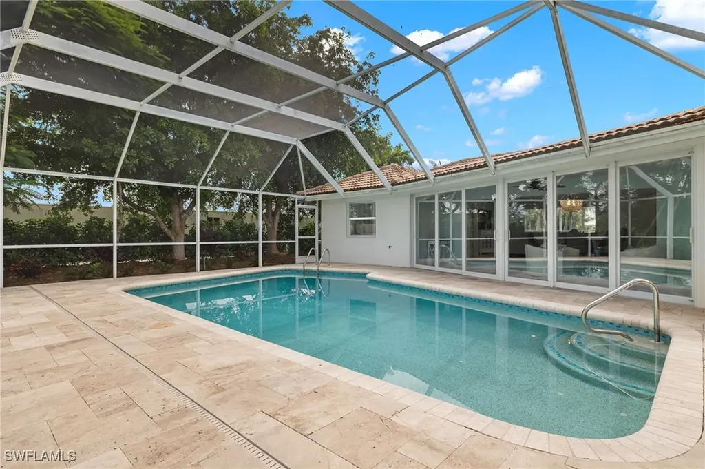 1002 Kings Crown Drive Sanibel FL 33957