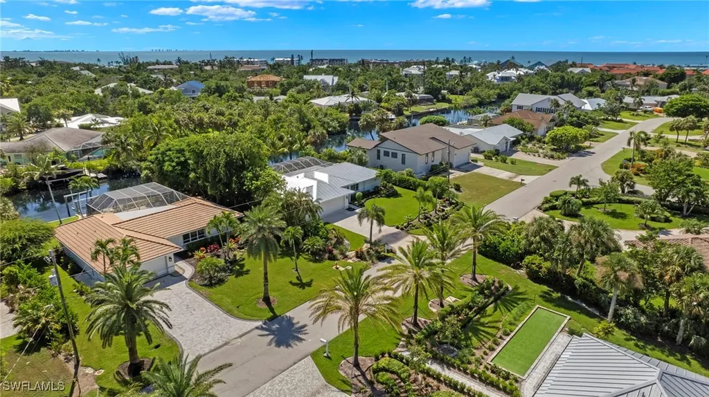1002 Kings Crown Drive Sanibel FL 33957