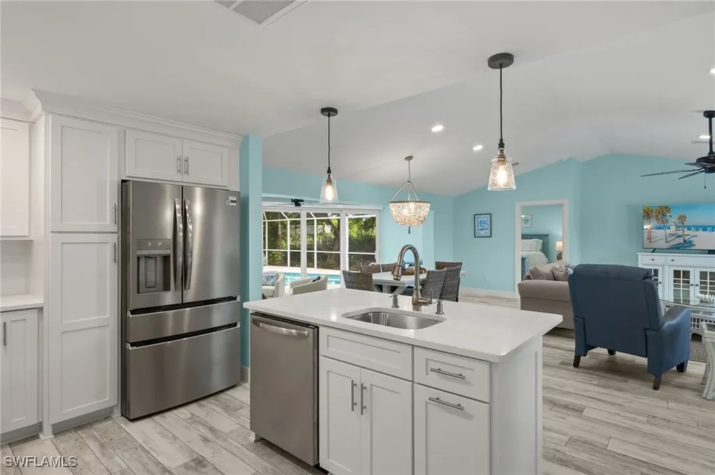 1002 Kings Crown Drive Sanibel FL 33957