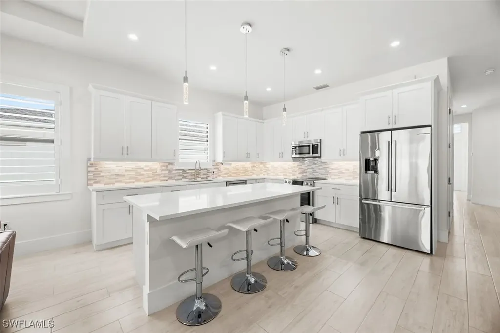 773 93rd Avenue N Naples FL 34108