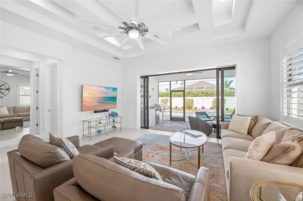 773 93rd Avenue N Naples FL 34108