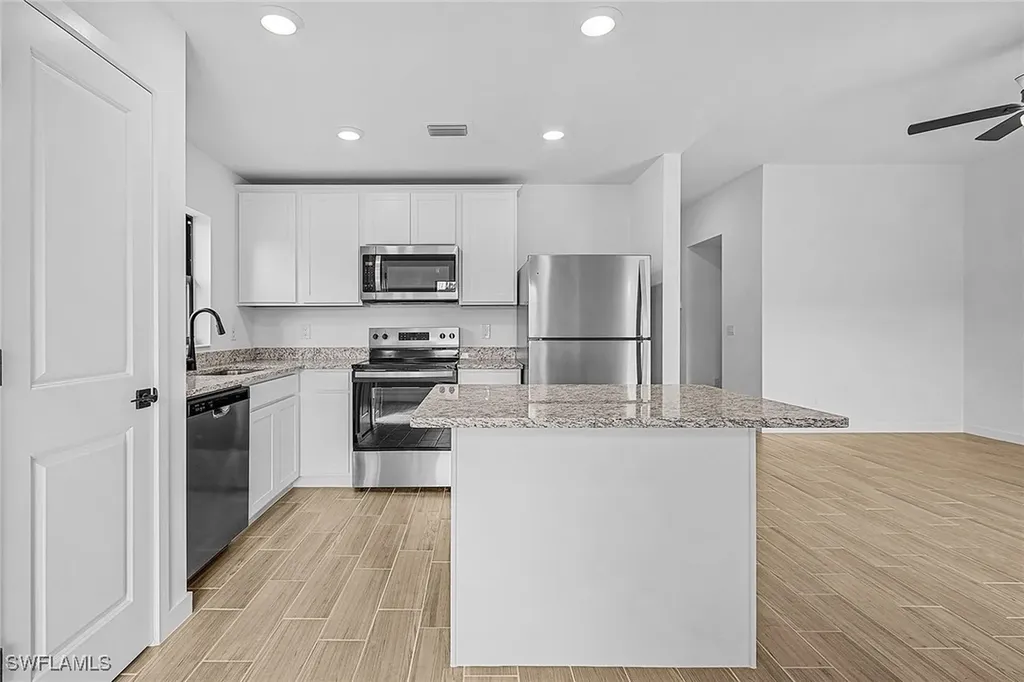 826 Yellowbird Drive Fort Myers FL 33913