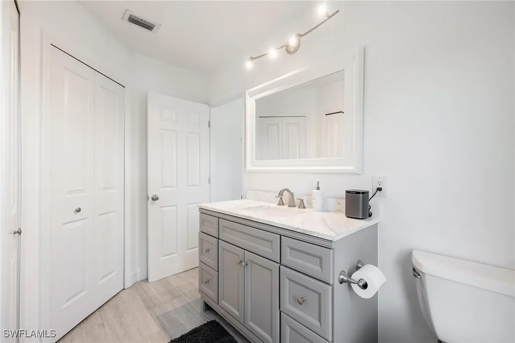 1221 El Dorado Parkway E Cape Coral FL 33904