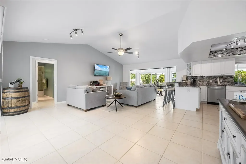 1221 El Dorado Parkway E Cape Coral FL 33904