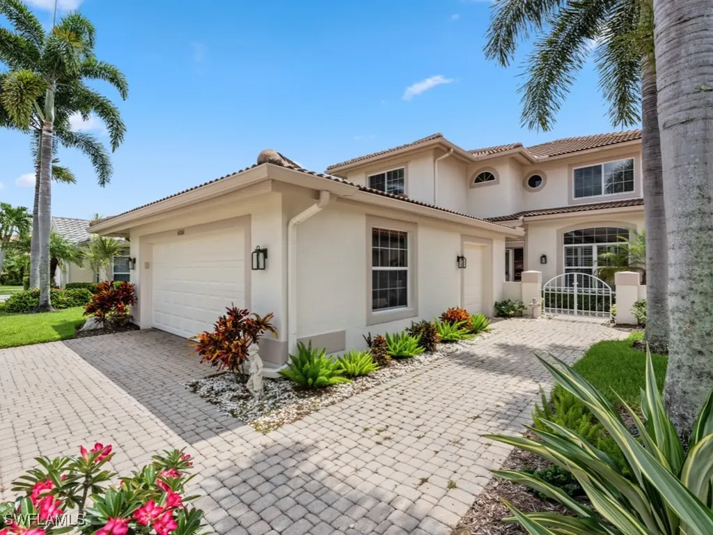 Naples FL, 6060 Fairway Court