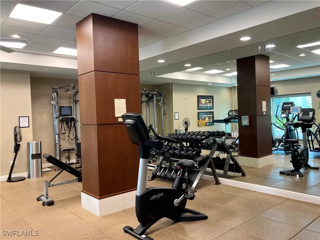 275 Indies Way Naples FL 34110