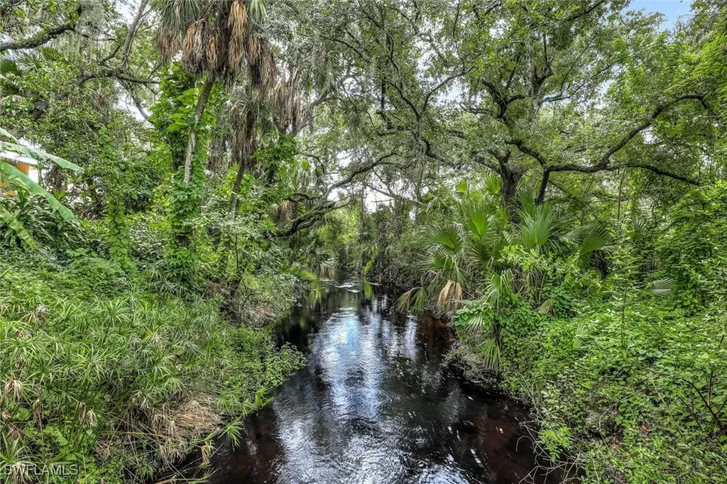 18191 Slater Road North Fort Myers FL 33917