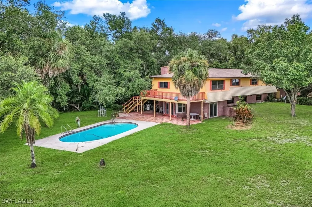 18191 Slater Road North Fort Myers FL 33917