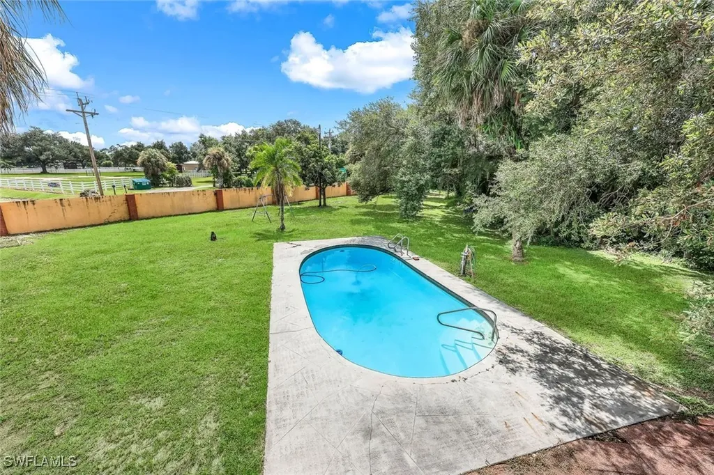 18191 Slater Road North Fort Myers FL 33917