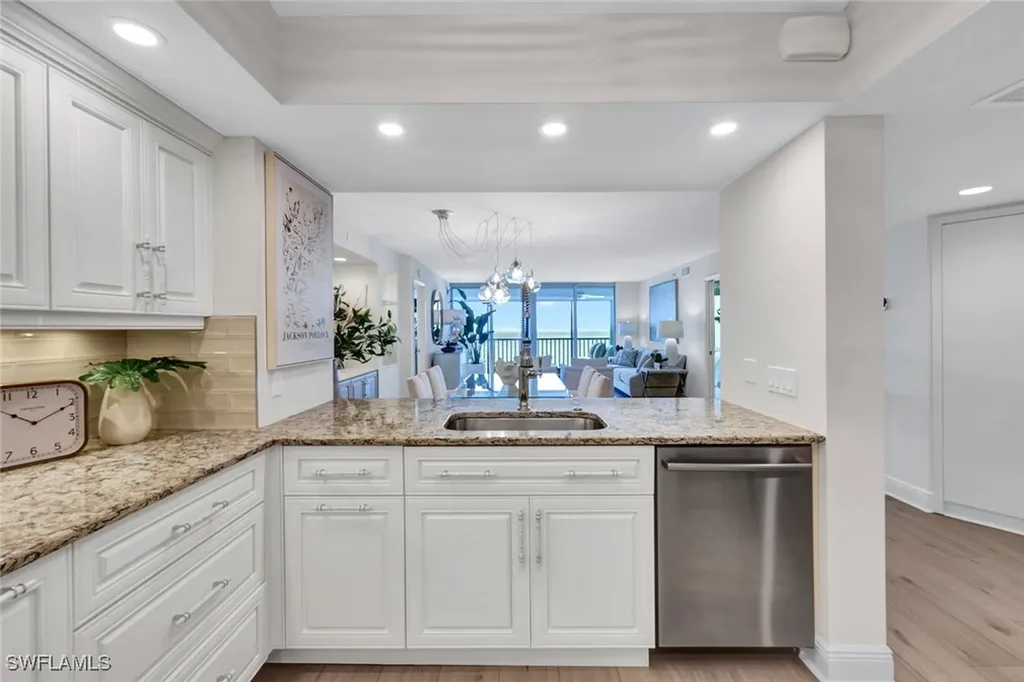 4651 Gulf Shore Boulevard N Naples FL 34103