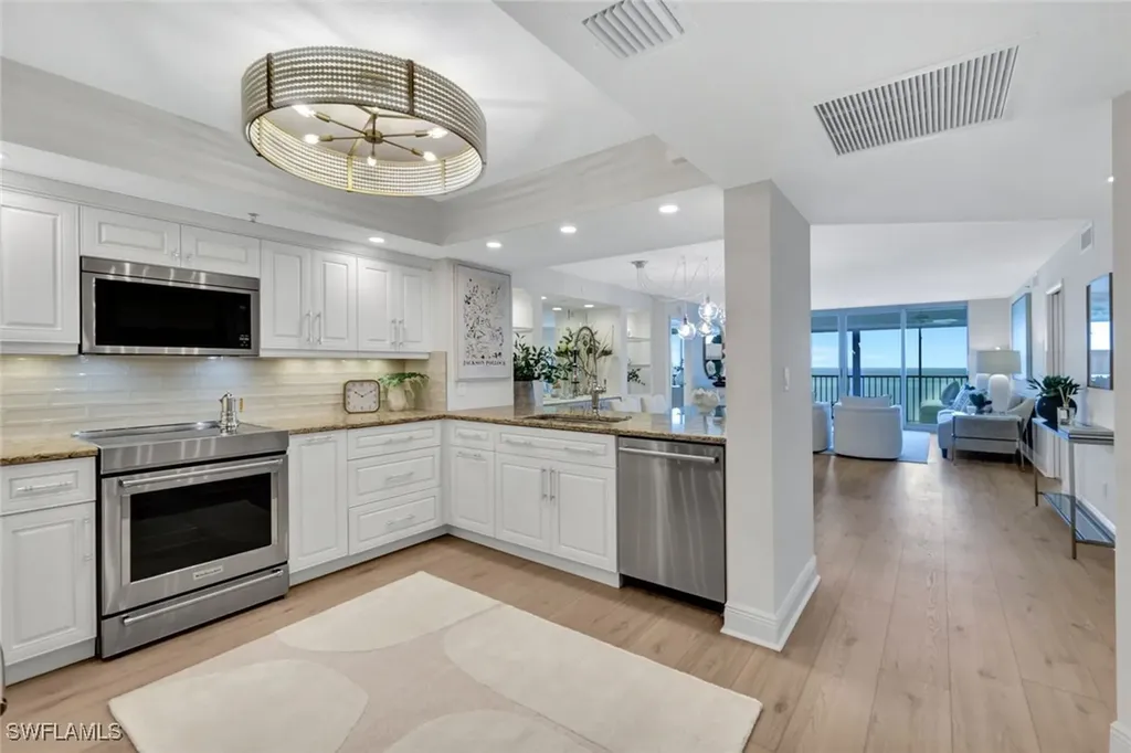 4651 Gulf Shore Boulevard N Naples FL 34103