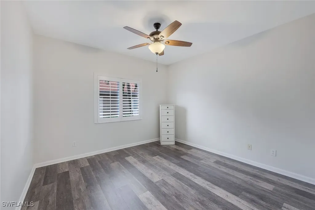 625 Saratoga Circle Naples FL 34104