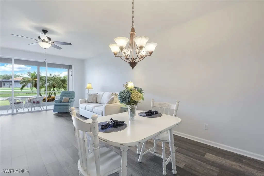 625 Saratoga Circle Naples FL 34104