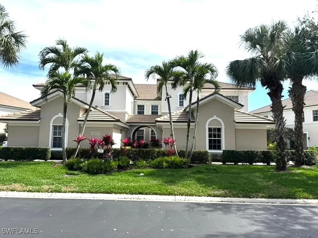 10015 Valiant Court Miromar Lakes FL 33913