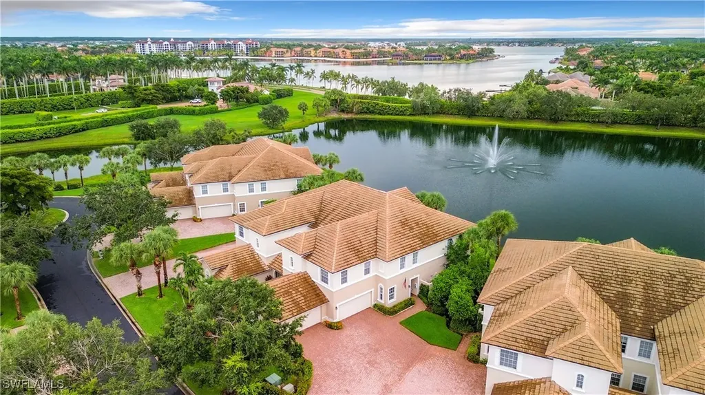 10015 Valiant Court Miromar Lakes FL 33913
