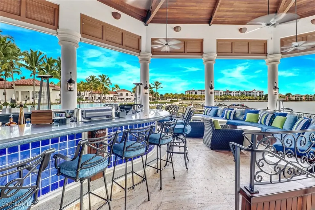 10015 Valiant Court Miromar Lakes FL 33913