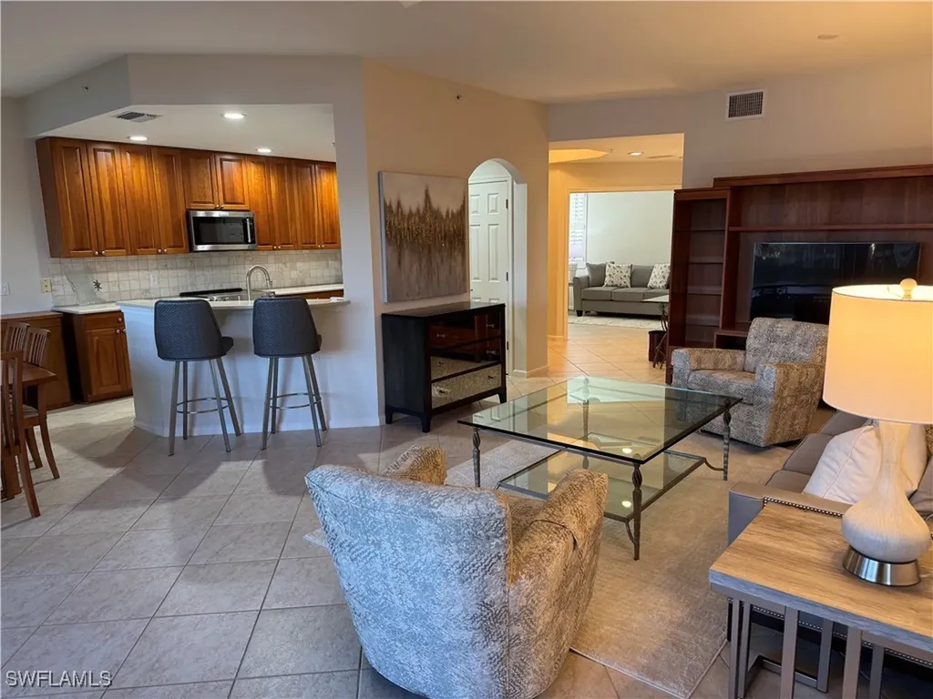 10015 Valiant Court Miromar Lakes FL 33913