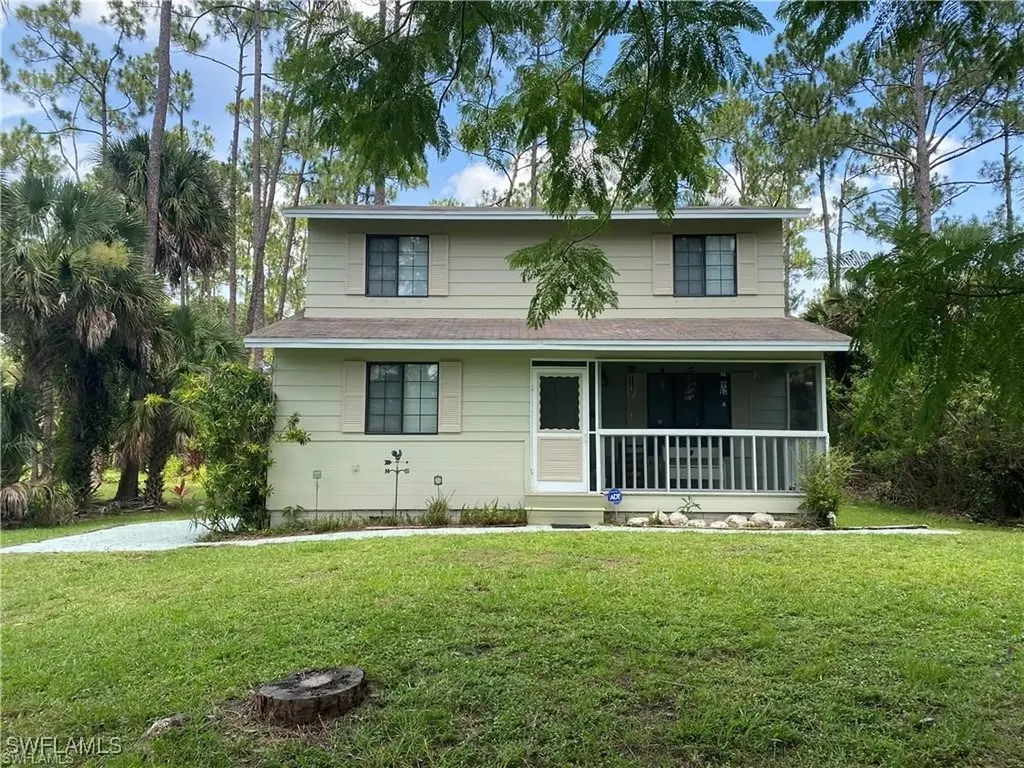 1480 8th Street Ne Naples FL 34120