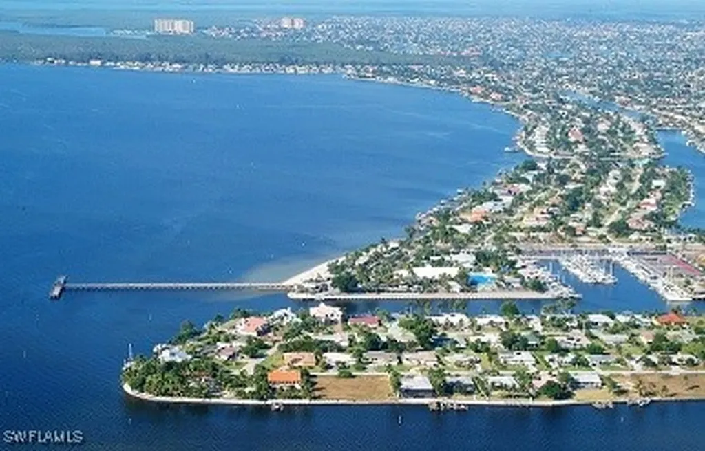 2228 NW 30th Terrace Cape Coral FL 33993