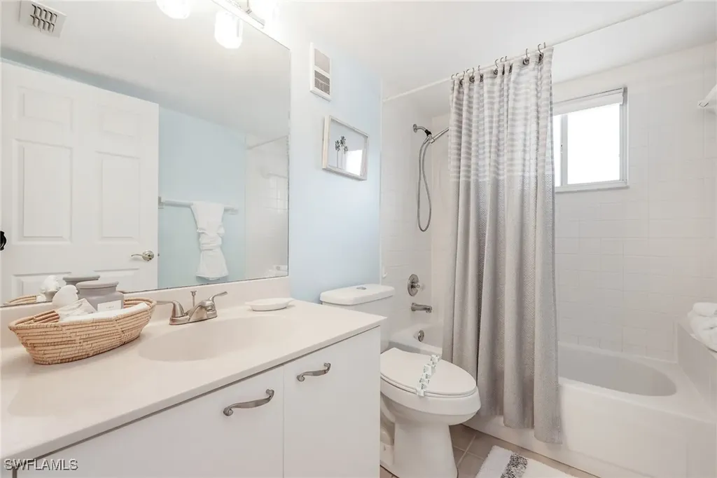 2885 Citrus Lake Drive Naples FL 34109
