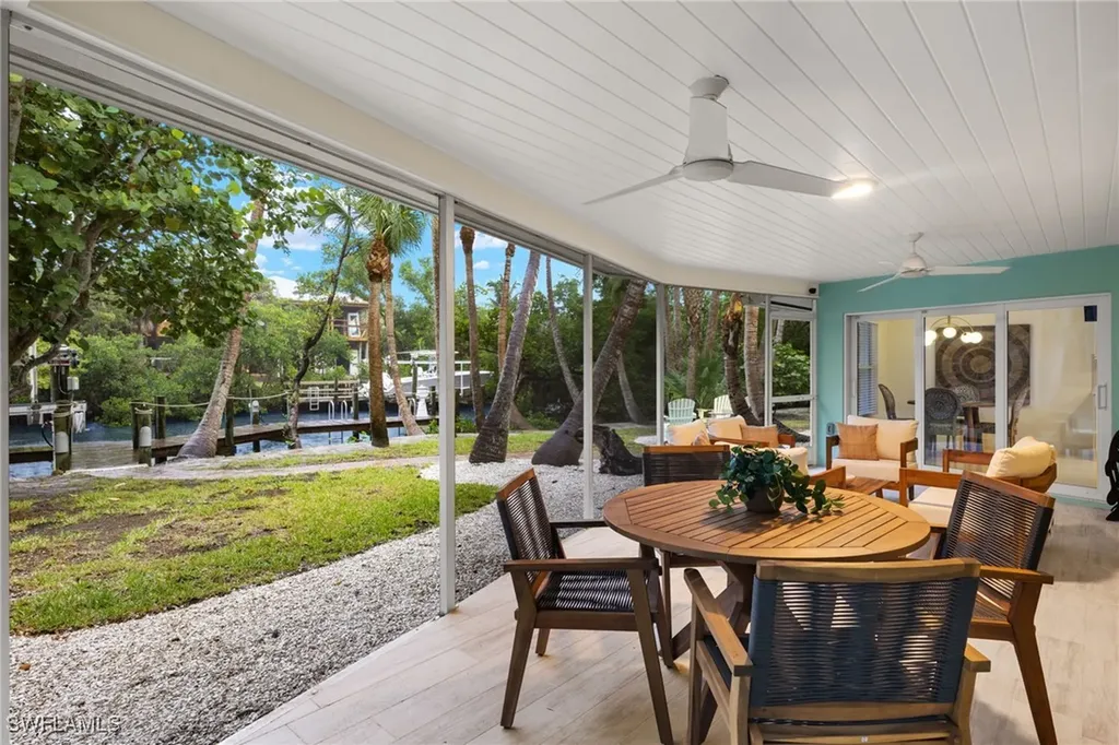 526 N Yachtsman Drive Sanibel FL 33957