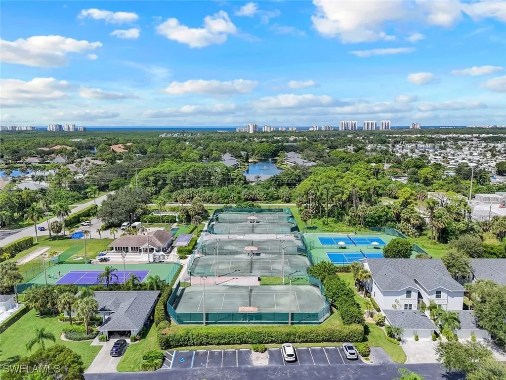 1330 Charleston Square Drive Naples FL 34110