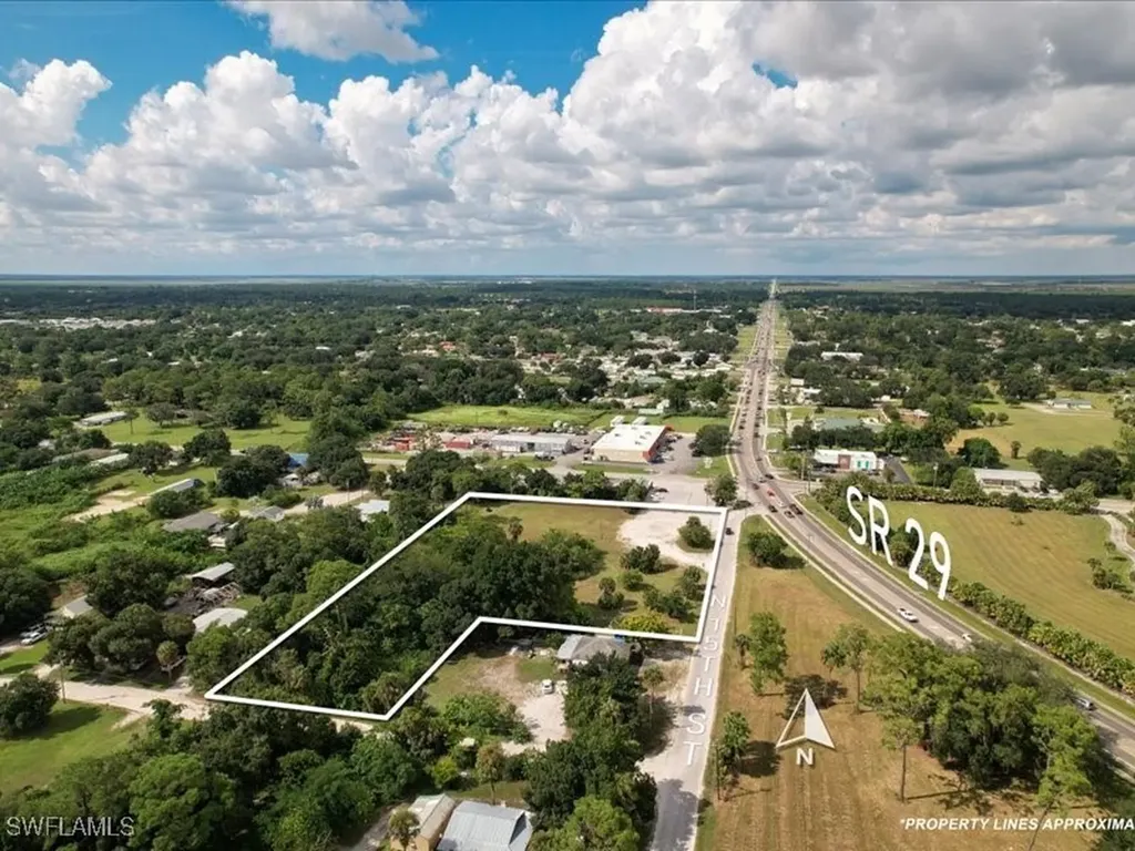 207 N 15th Street Immokalee FL 34142