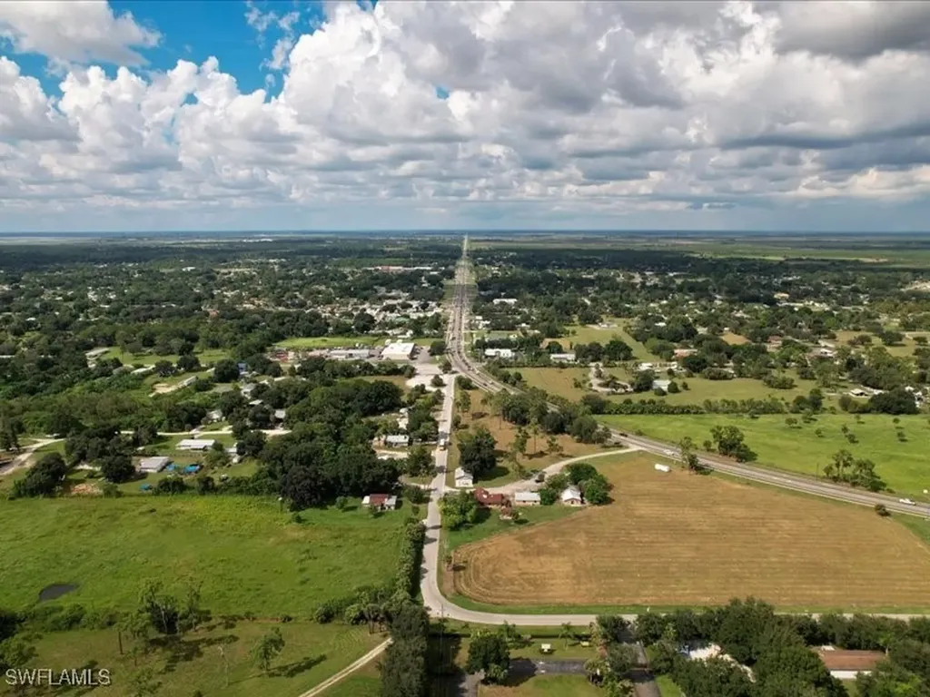 207 N 15th Street Immokalee FL 34142