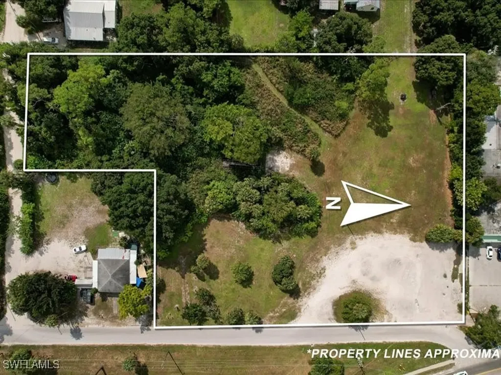 207 N 15th Street Immokalee FL 34142