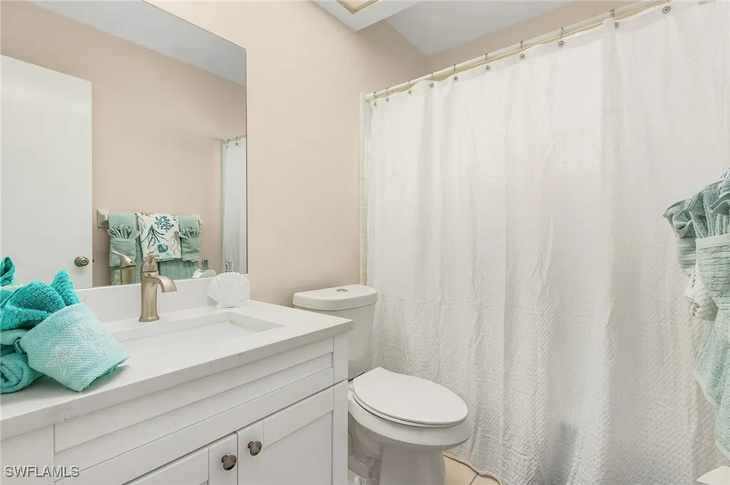 1075 Hilltop Drive Naples FL 34103